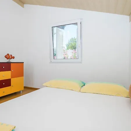 Apartment Savka Nin